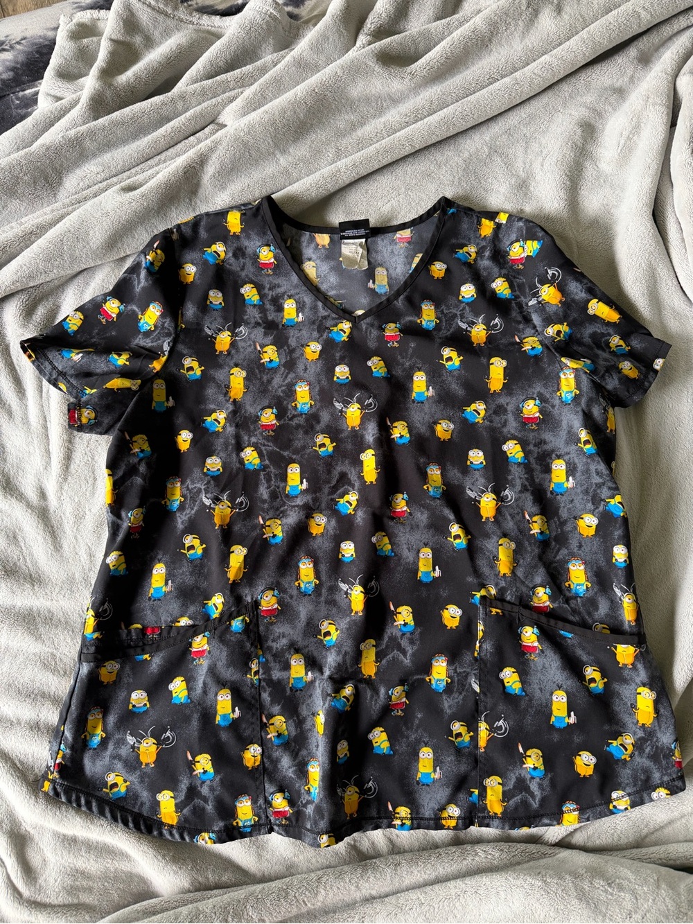 Black Minions Print Scrub Top - Licensed Character Sleepwear